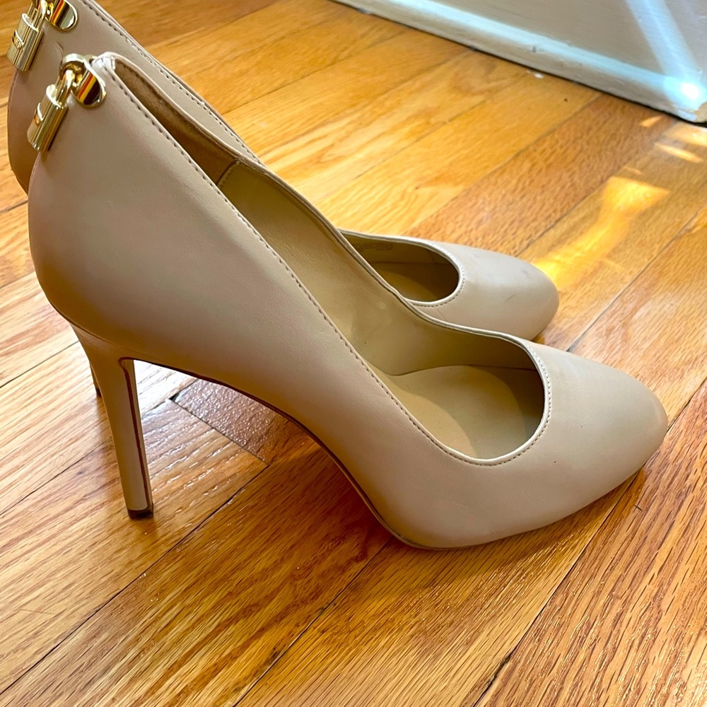 Michael Kors nude heels